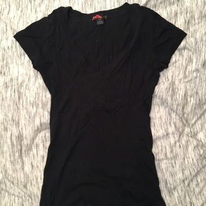 ☀️Black V Neck Shirt☀️